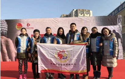 “中山义工”建林律师送法进社区，让法律更有温度